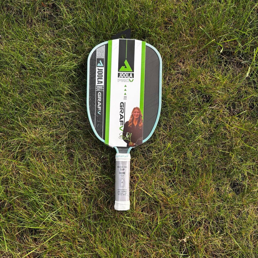JOOLA Pro V Graf mint color pickleball paddle